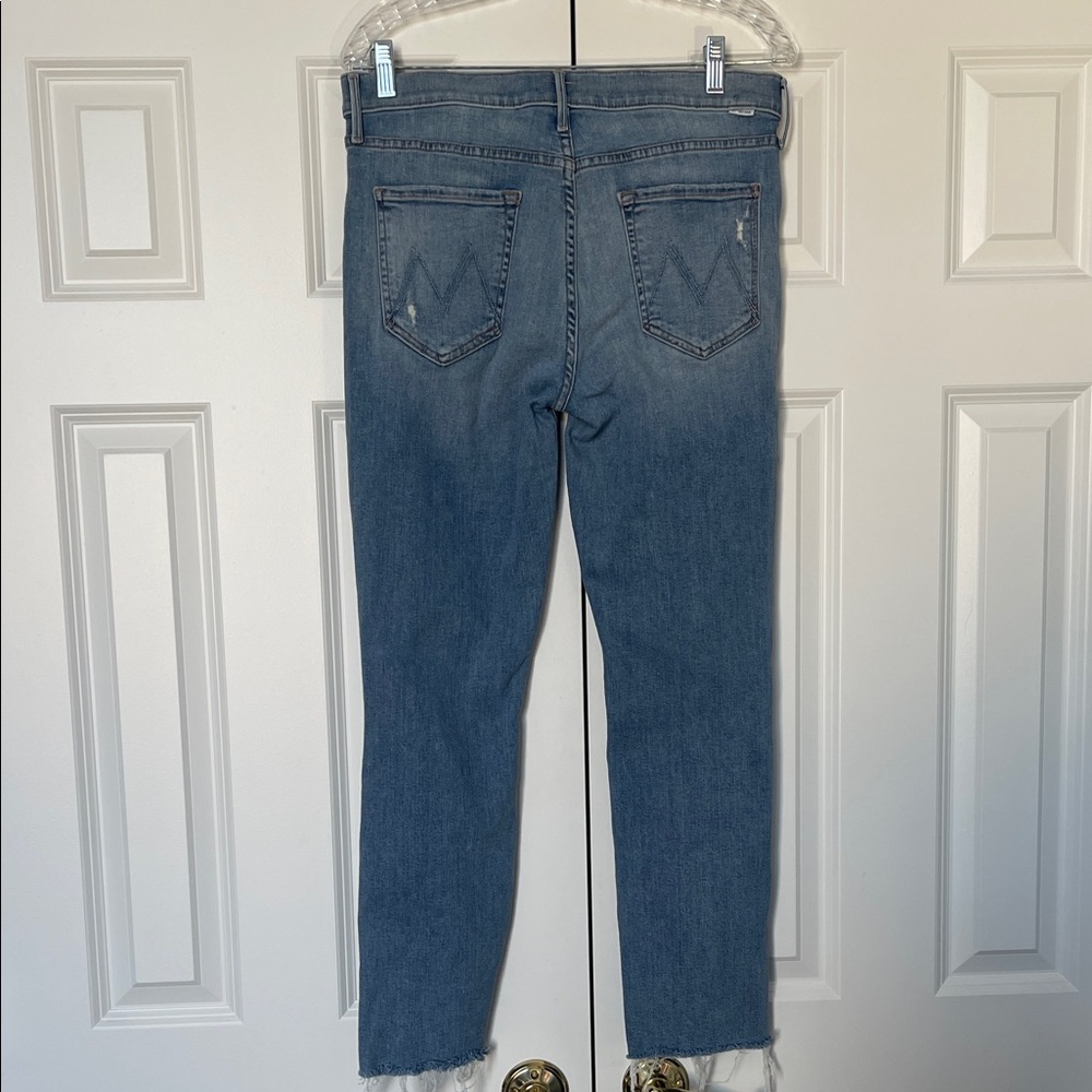 Mother Mid Rise Dazzler Ankle Fray Jeans Weekend Kittens Wash Distressed Jeans - Picture 10 of 16